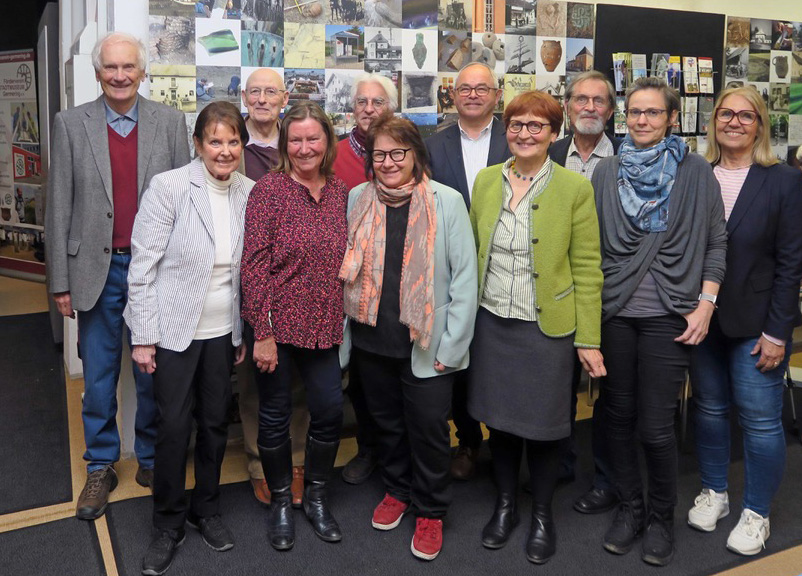 Gruppenfoto des Vorstands vom Förderverein Stadtmuseum Germering